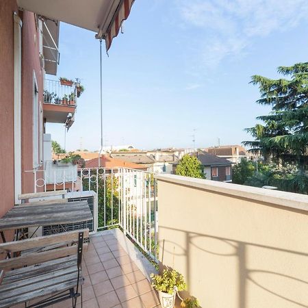 Precotto Comfortable Flat With Balcony Διαμέρισμα Μιλάνο Εξωτερικό φωτογραφία