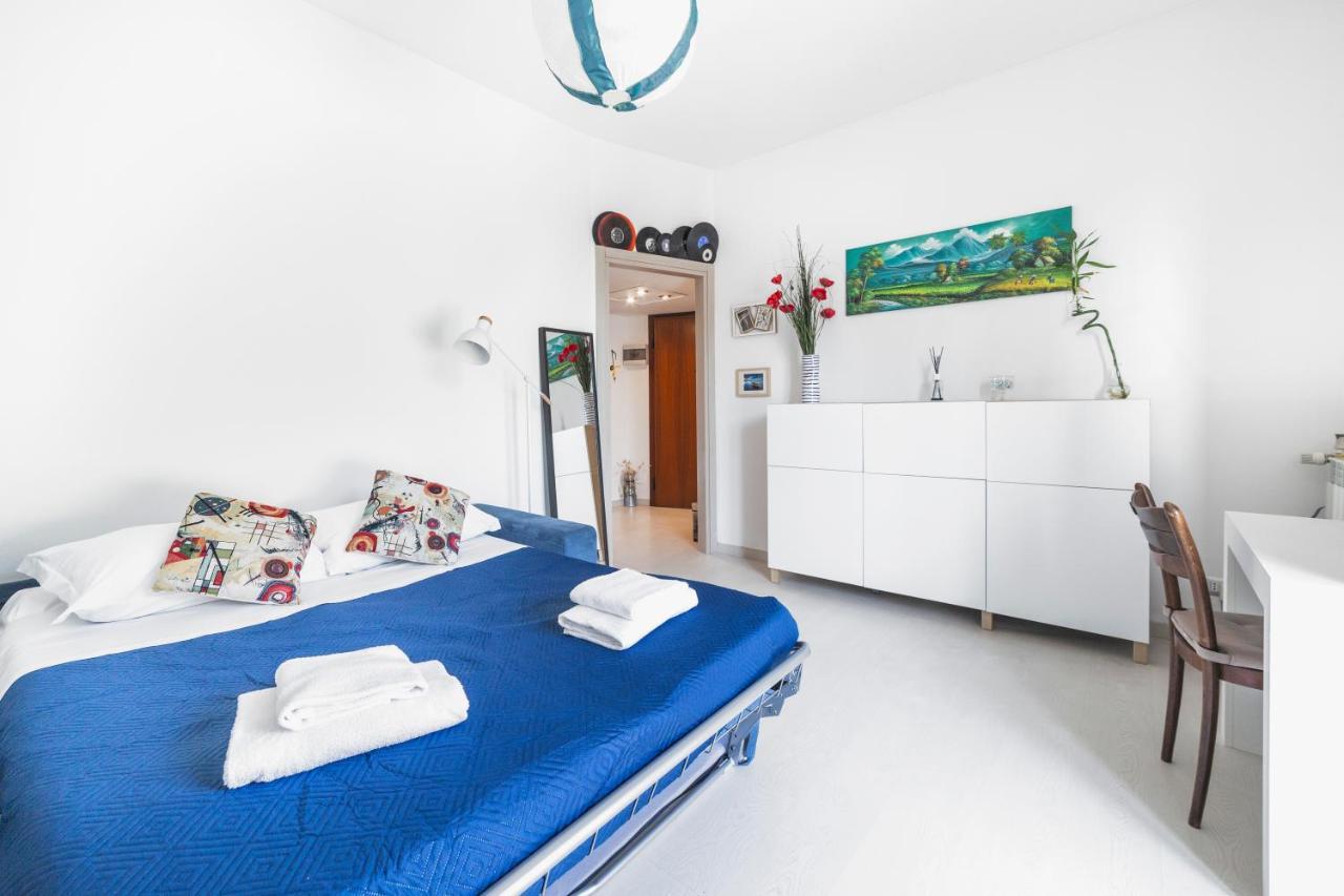 Precotto Comfortable Flat With Balcony Διαμέρισμα Μιλάνο Εξωτερικό φωτογραφία