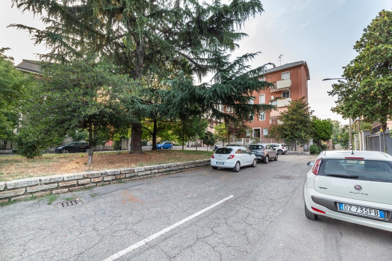 Precotto Comfortable Flat With Balcony Διαμέρισμα Μιλάνο Εξωτερικό φωτογραφία